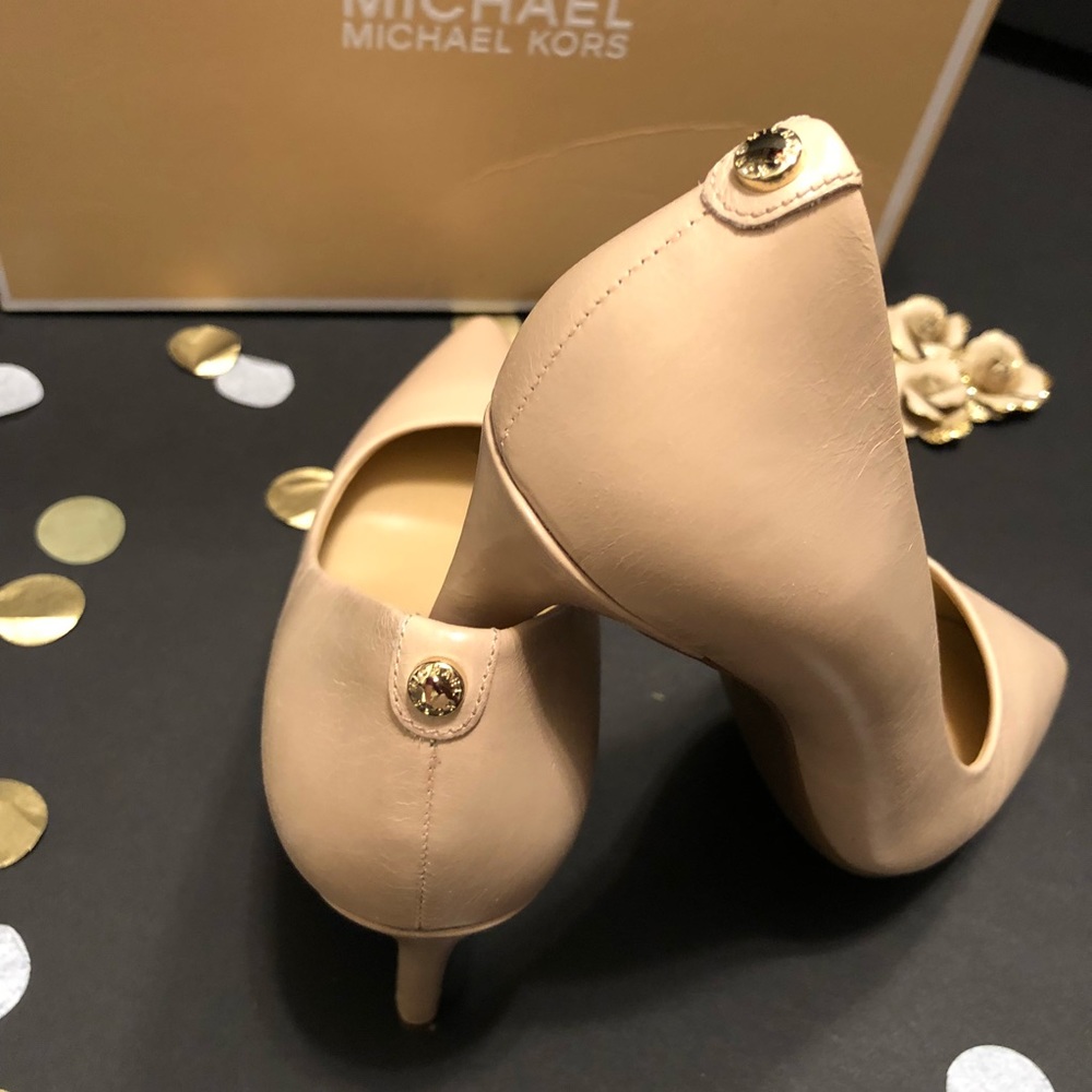 🔴🔴SOLD🔴🔴 - Picture 2 of 8